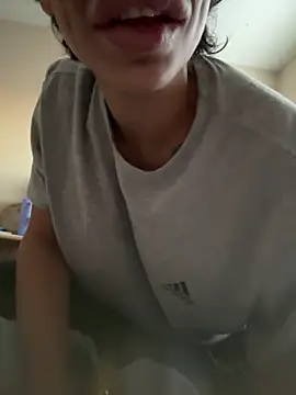 myloveforyouu online show from 02/05/26, 01:40