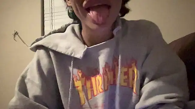 Snapshot of myloveforyouu chatting on 04/01/26, 04:03 myloveforyouu online show from 04/01/26, 04:03