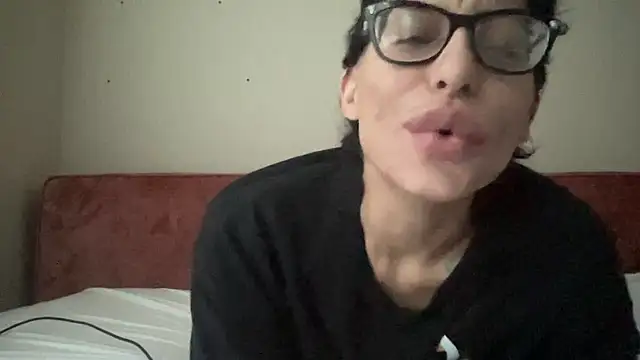 myloveforyouu online show from 06/01/26, 12:55