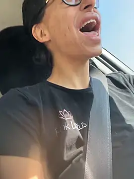 myloveforyouu online show from 02/28/26, 04:17