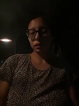 myloveforyouu online show from 10/23/25, 02:43