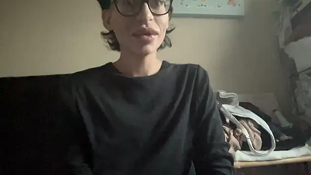 Snapshot of myloveforyouu chatting on 04/06/26, 12:39 myloveforyouu online show from 04/06/26, 12:39