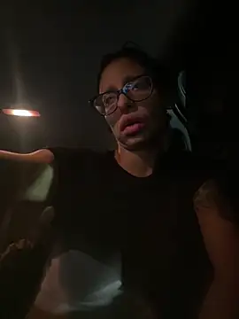 Snapshot of myloveforyouu chatting on 03/31/26, 01:40 myloveforyouu online show from 03/31/26, 01:40