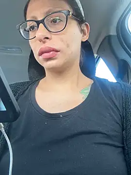 myloveforyouu online show from 10/18/25, 02:08