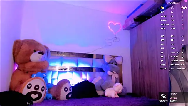 Lucidollts  online show from 02/02/25, 08:34