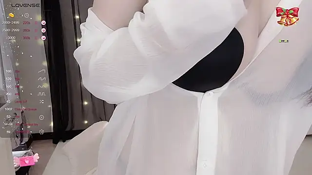 Snapshot of Marui- chatting on 03/18/25, 08:39 Marui- online show from 03/18/25, 08:39