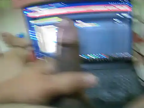 Snapshot of marcelothomas2611 chatting on 02/12/25, 02:10 marcelothomas2611 online show from 02/12/25, 02:10