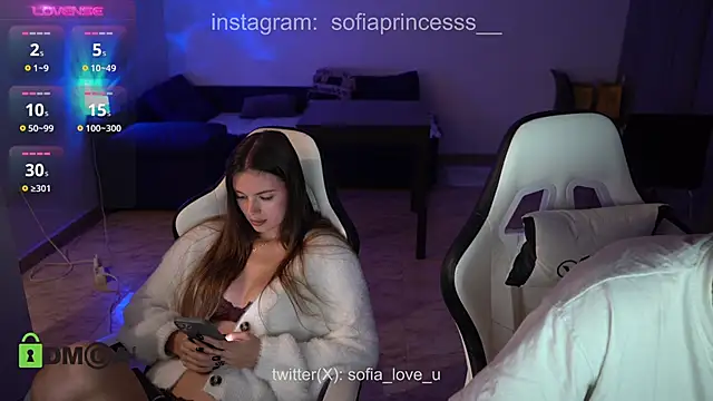 crazycats  online show from 11/25/25, 02:45