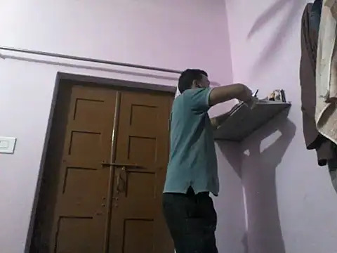 lallantoplonda online show from 02/10/26, 04:17