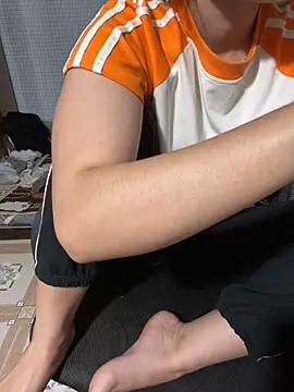 Girllikesexx2 online show from 12/17/25, 03:06