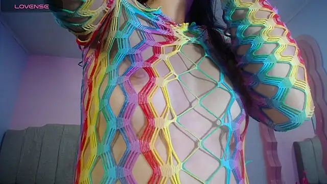 lizzyluk ch online show from 10/30/25, 10:28