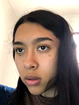 SweetLatiin  online show from 11/05/25, 07:06