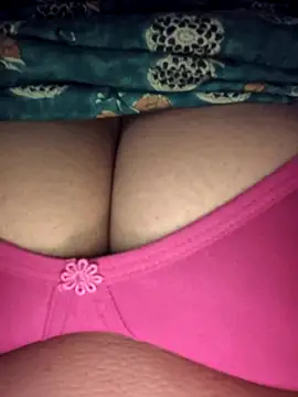 Snapshot of bigboobyrush chatting on 09/30/25, 02:56 bigboobyrush online show from 09/30/25, 02:56