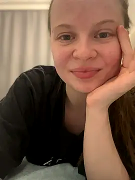 wrenlie online show from 11/13/25, 05:17