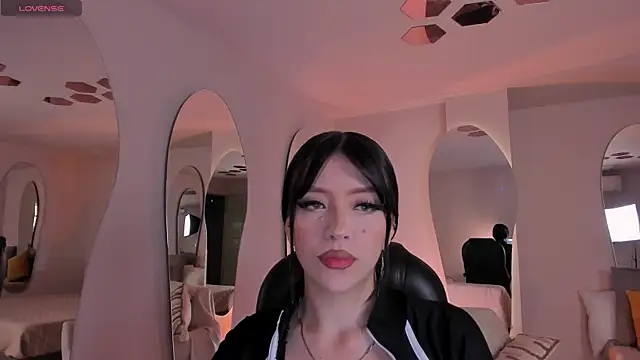 ValeriaRiveraX online show from 02/28/26, 04:34