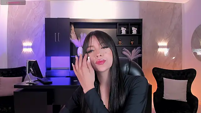 ValeriaRiveraX online show from 11/22/25, 04:00