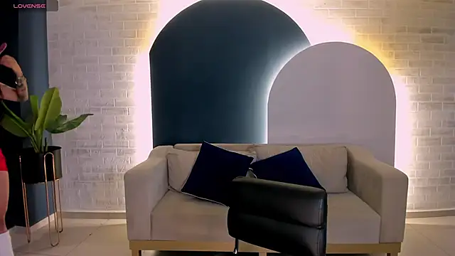 MariaHerrera  online show from 11/28/25, 09:26