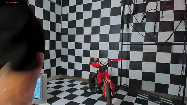 MariaHerrera  online show from 10/24/25, 10:09