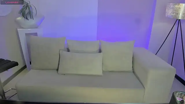 MariaHerrera  online show from 06/25/26, 01:03