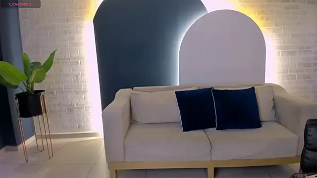 MariaHerrera  online show from 11/22/25, 09:57