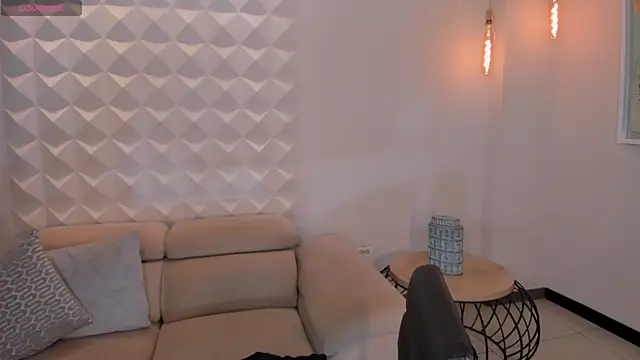 MariaHerrera  online show from 10/12/25, 08:10