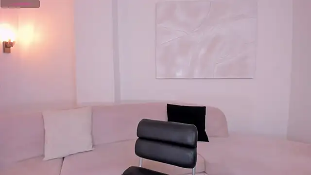 Snapshot of MariaHerrera_ chatting on 01/06/26, 09:19 MariaHerrera online show from 01/06/26, 09:19