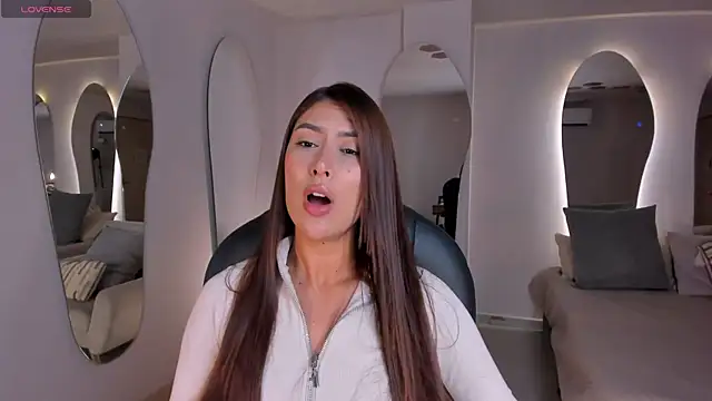 Snapshot of ArianaDumont chatting on 06/28/26, 11:16 ArianaDumont online show from 06/28/26, 11:16