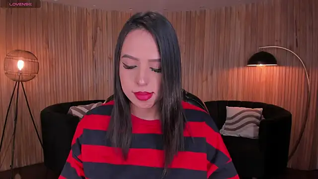 KatieStonne online show from 11/20/25, 03:29