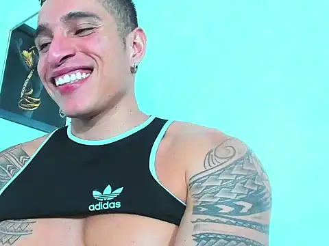 Snapshot of jack_pergurtson01 chatting on 03/15/25, 01:19 jack pergurtson01 online show from 03/15/25, 01:19