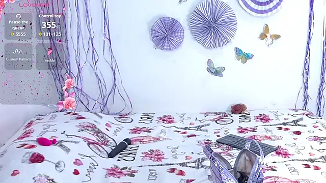 valen natasha online show from 11/24/25, 10:43