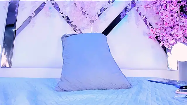 Michellespencer online show from 04/17/26, 11:18