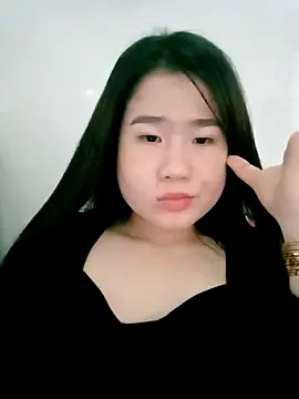 Snapshot of Sahara-lovexoxo chatting on 02/27/25, 04:02 Sahara-lovexoxo online show from 02/27/25, 04:02