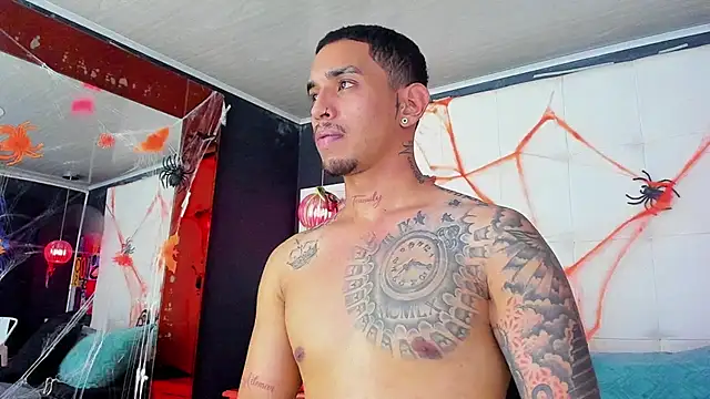 Damian09  online show from 10/31/25, 09:32