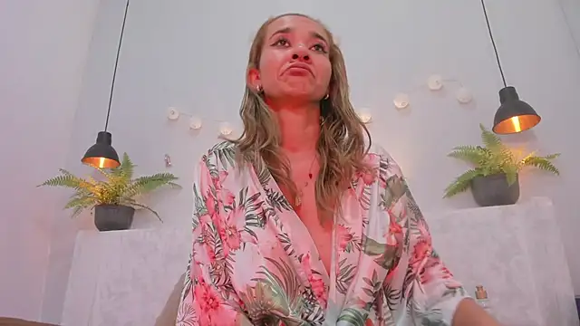 Snapshot of penelope_handaos chatting on 03/02/25, 11:39 penelope handaos online show from 03/02/25, 11:39