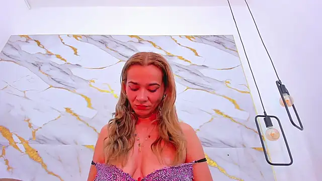 Snapshot of penelope_handaos chatting on 02/28/25, 07:37 penelope handaos online show from 02/28/25, 07:37