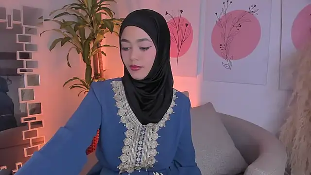 azzahara069 online show from 03/19/26, 12:10