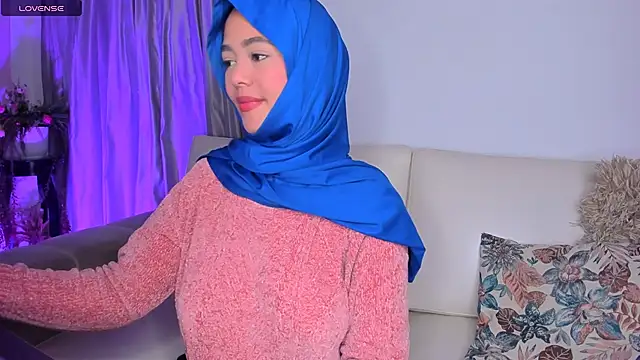 azzahara069 online show from 10/07/25, 03:18