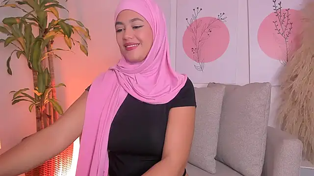 azzahara069 online show from 02/26/26, 12:21