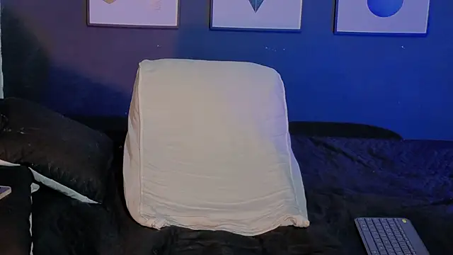 Dylanwhite23  online show from 03/03/26, 01:56