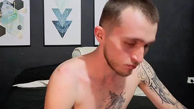 Dylanwhite23  online show from 03/11/26, 02:27