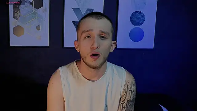 Dylanwhite23  online show from 02/24/26, 11:38