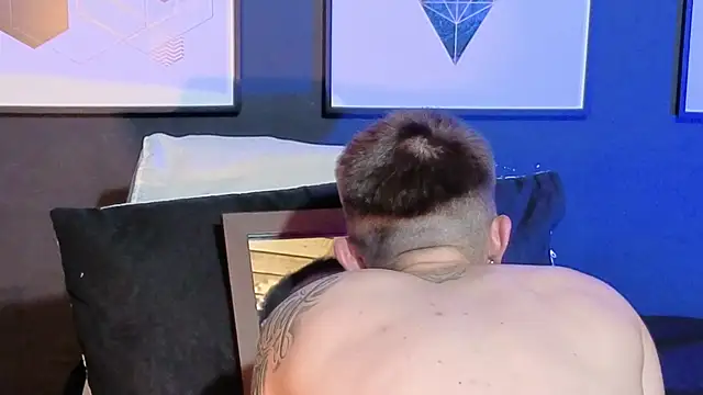 Dylanwhite23  online show from 04/02/26, 02:19