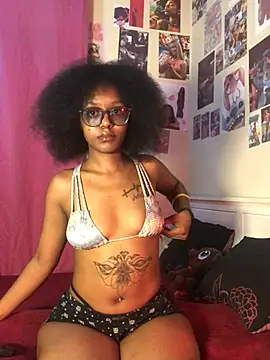 naughtybitches5 online show from 06/20/26, 05:23