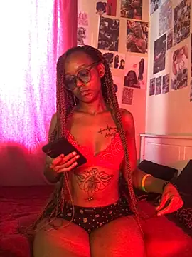 naughtybitches5 online show from 06/17/26, 11:09