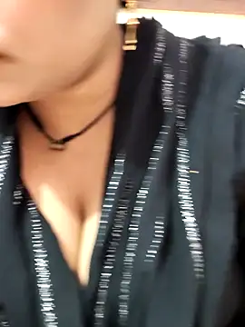 Indian-Nazia online show from 10/27/25, 05:47