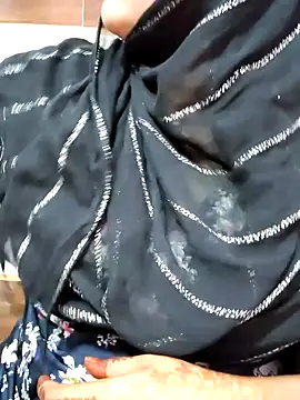 Indian-Nazia online show from 10/10/25, 06:14