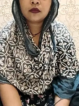 Indian-Nazia online show from 09/23/25, 05:42