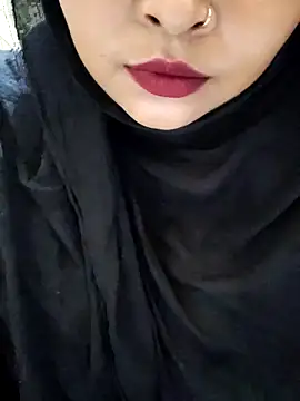 Indian-Nazia online show from 04/18/26, 08:27