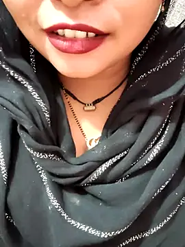 Indian-Nazia online show from 10/16/25, 07:44