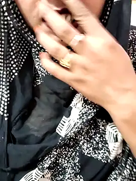 Indian-Nazia online show from 10/31/25, 05:31